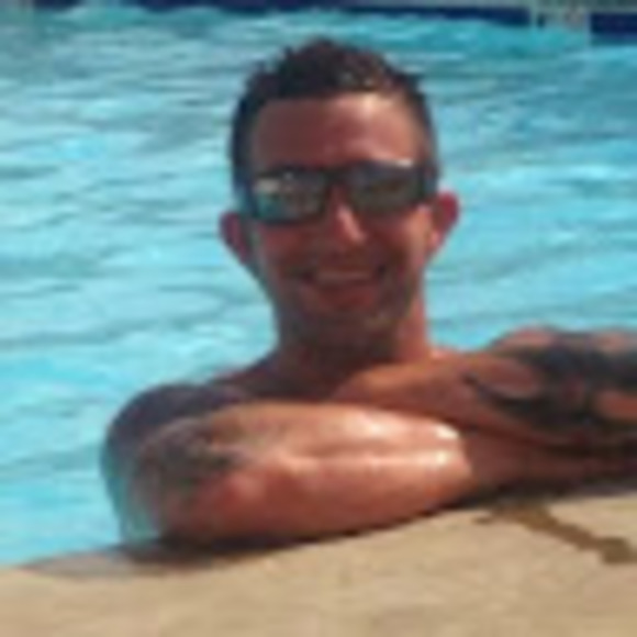 Meet your Posher, Derek - Picture 1 of 1